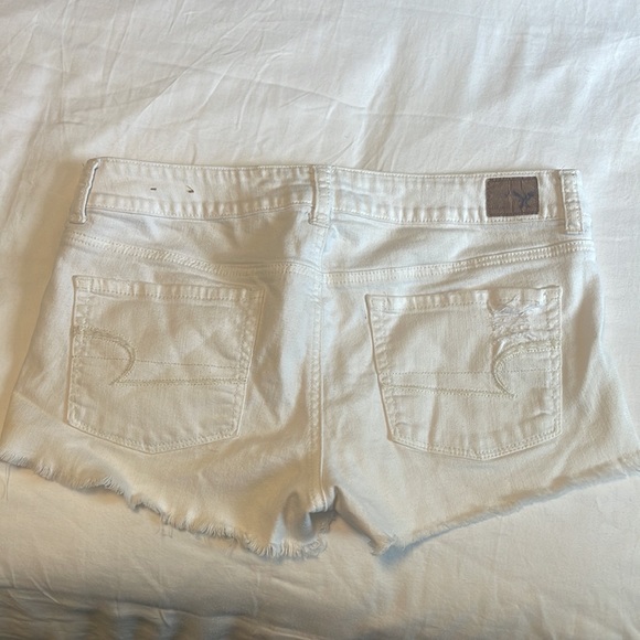 White American Eagle Shorts - Picture 2 of 2